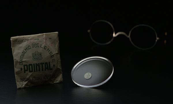 第一款尼康眼镜镜片“POINTAL”上市